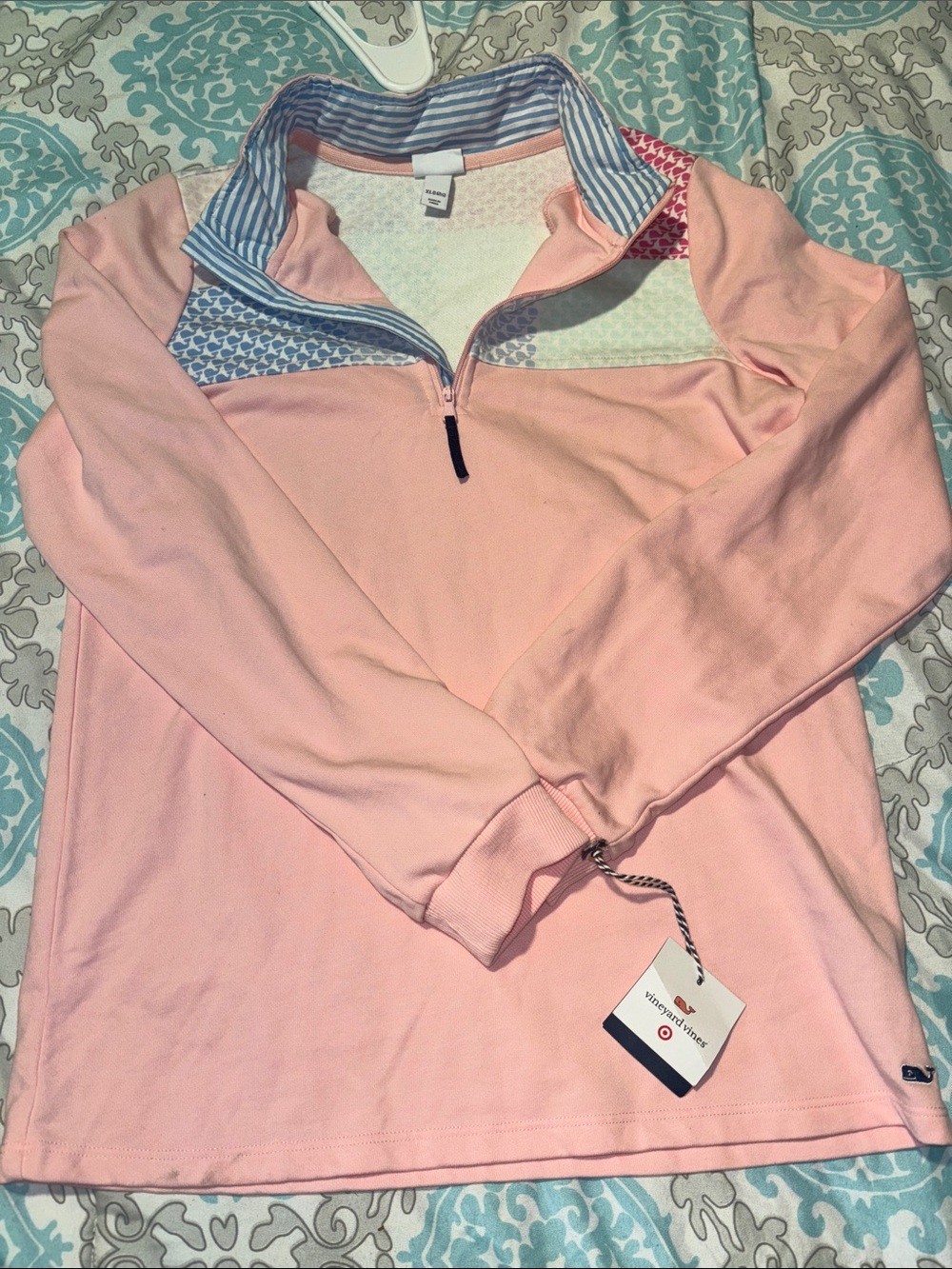 Vineyard vines target pull over